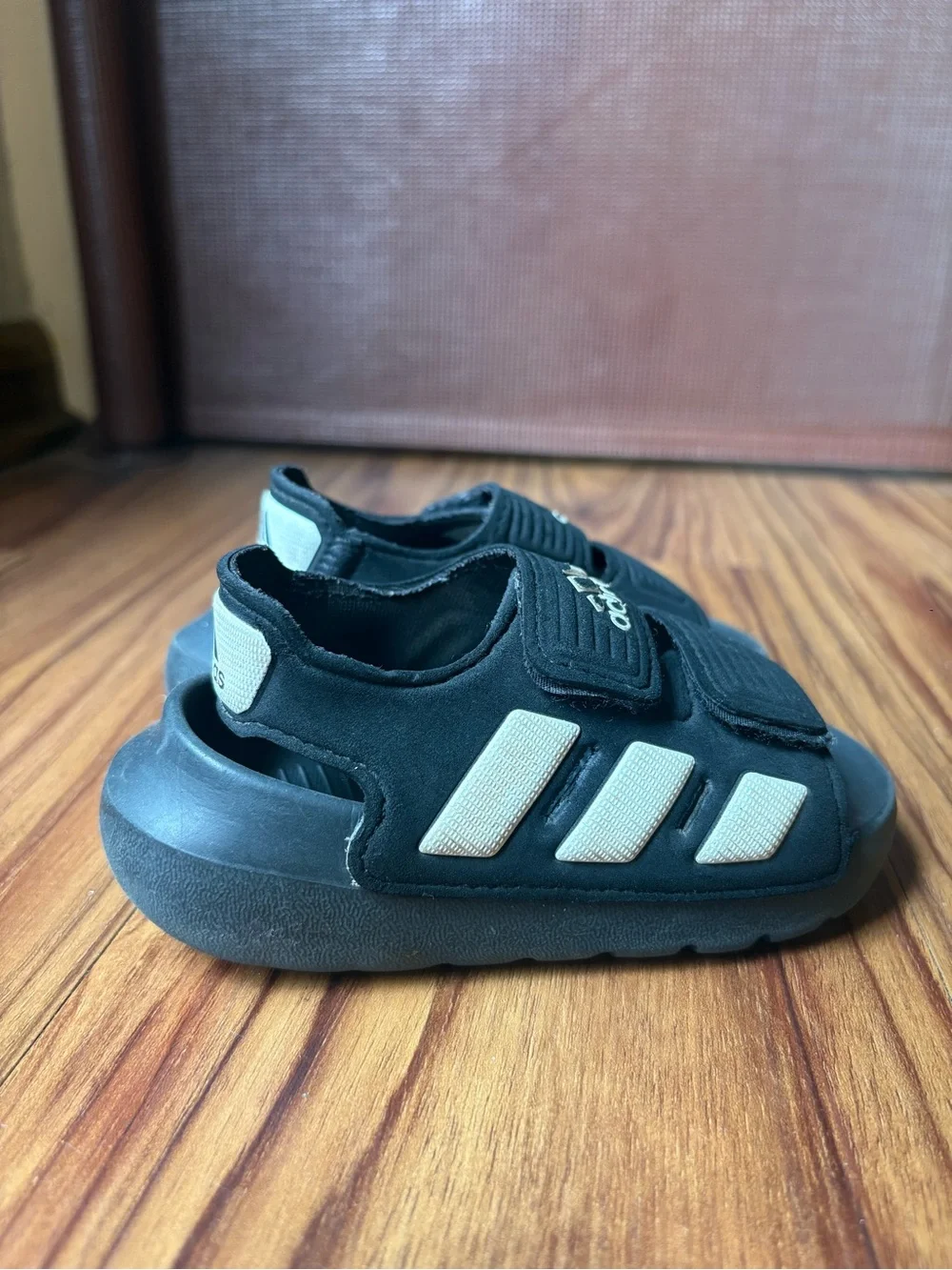 adidas Kids Black and Cream Hook-and-Loop Sport Sandals